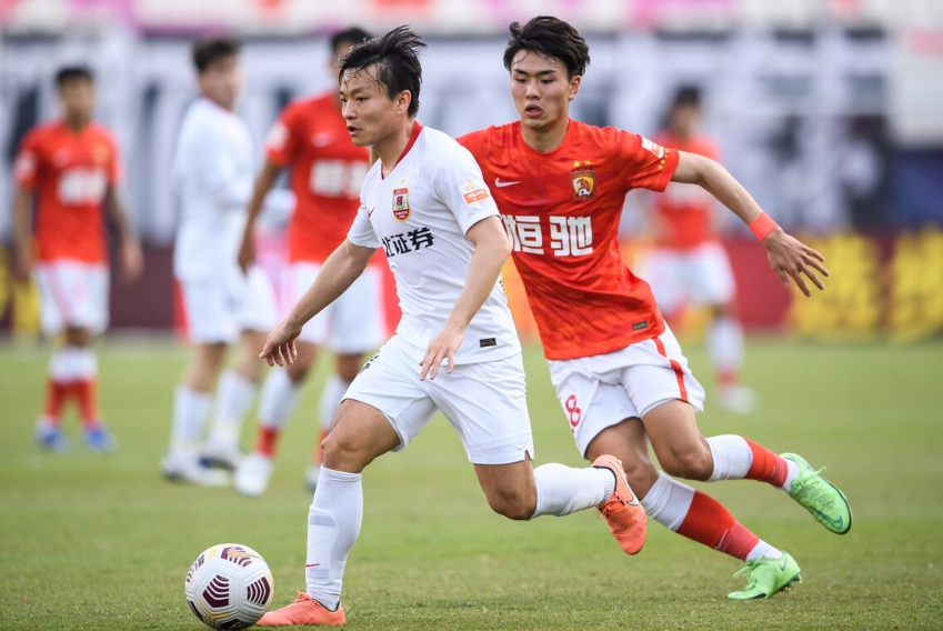 pgsoft赛后门兴格拉德巴赫调整名单以备亚冠，官宣签约环节打磨，底气十足，控场能力受关注的简单介绍